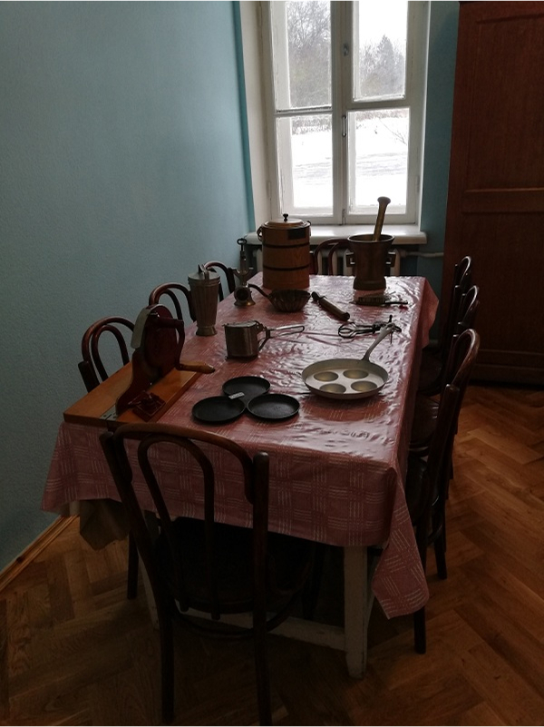 Кухня в квартире Ульяновых. 2015.